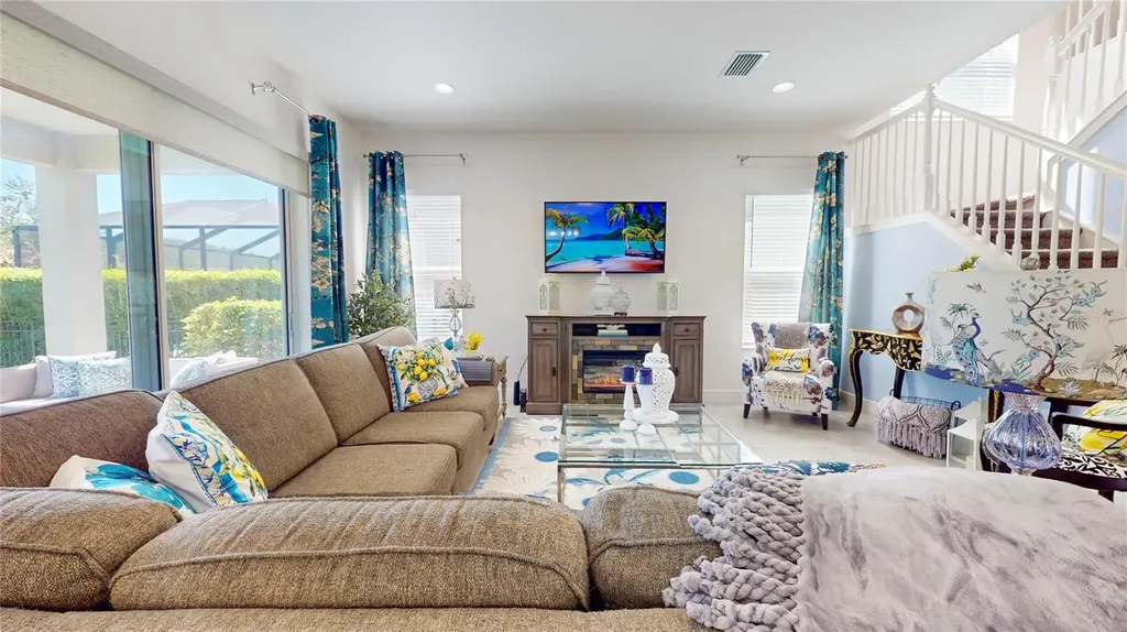 30843 Lindentree Drive Wesley Chapel FL 33543