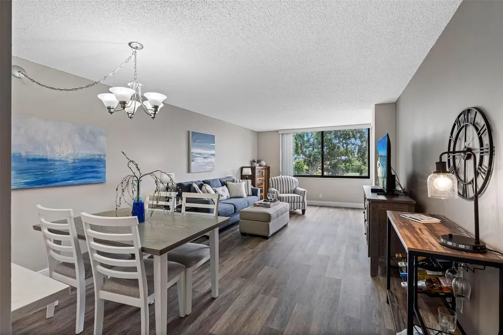 6158 Palma Del Mar Boulevard S St Petersburg FL 33715