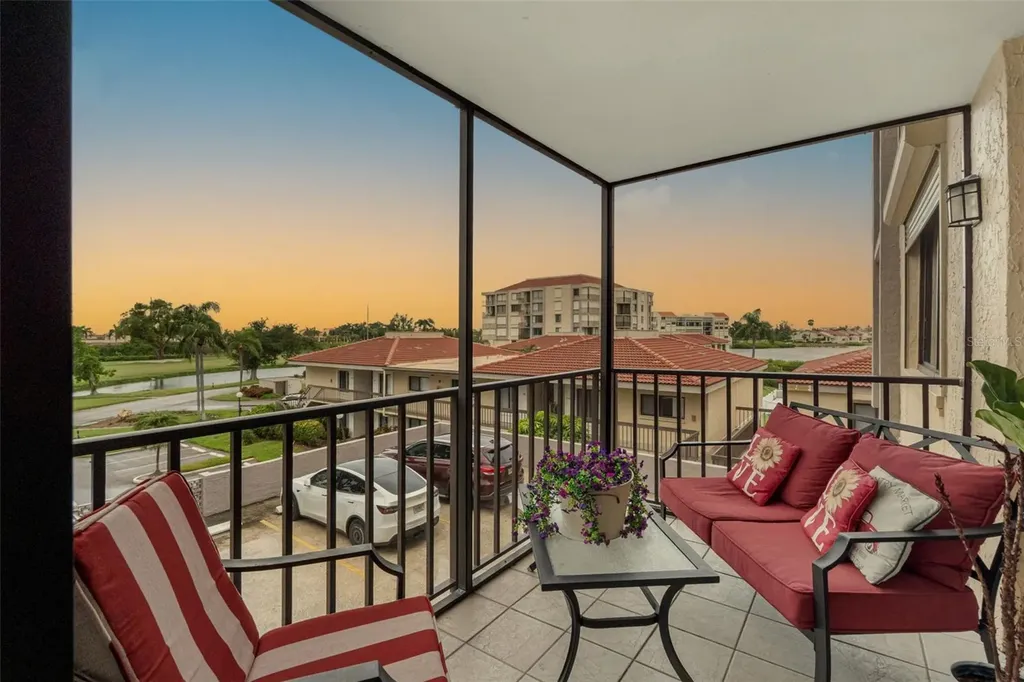 6158 Palma Del Mar Boulevard S St Petersburg FL 33715