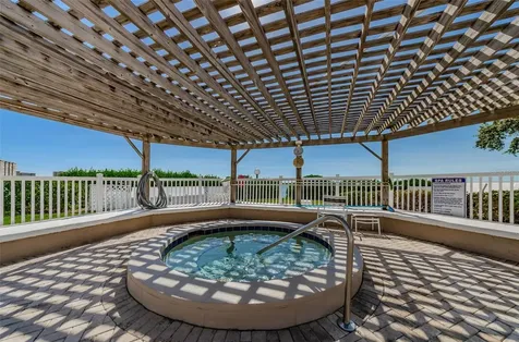 6158 Palma Del Mar Boulevard S St Petersburg FL 33715