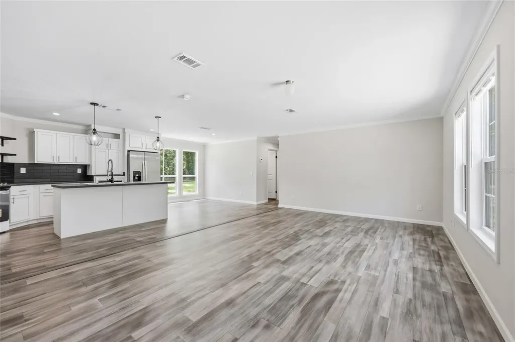672 SW Newark Drive Fort White FL 32038