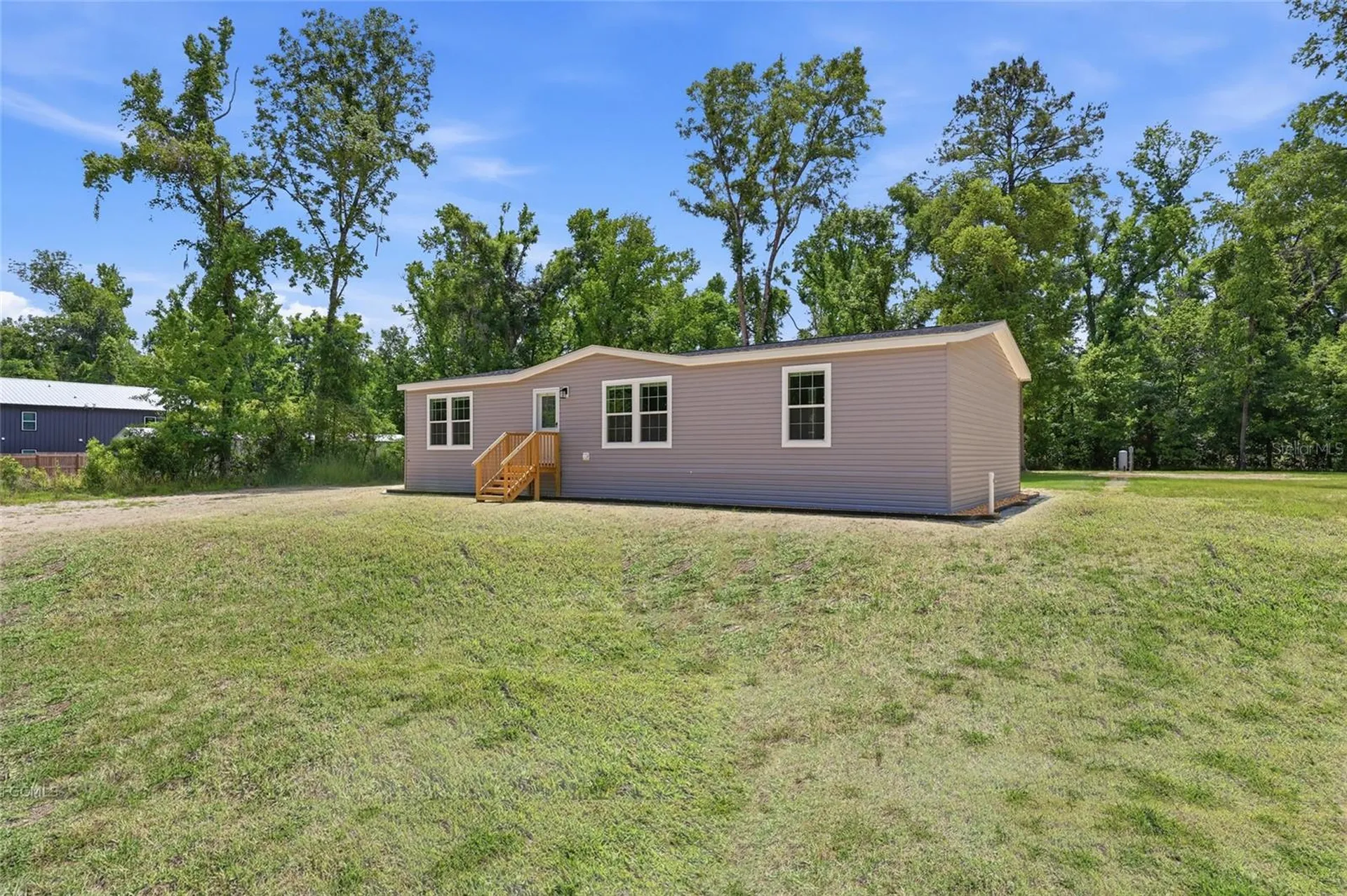 672 SW Newark Drive Fort White FL 32038