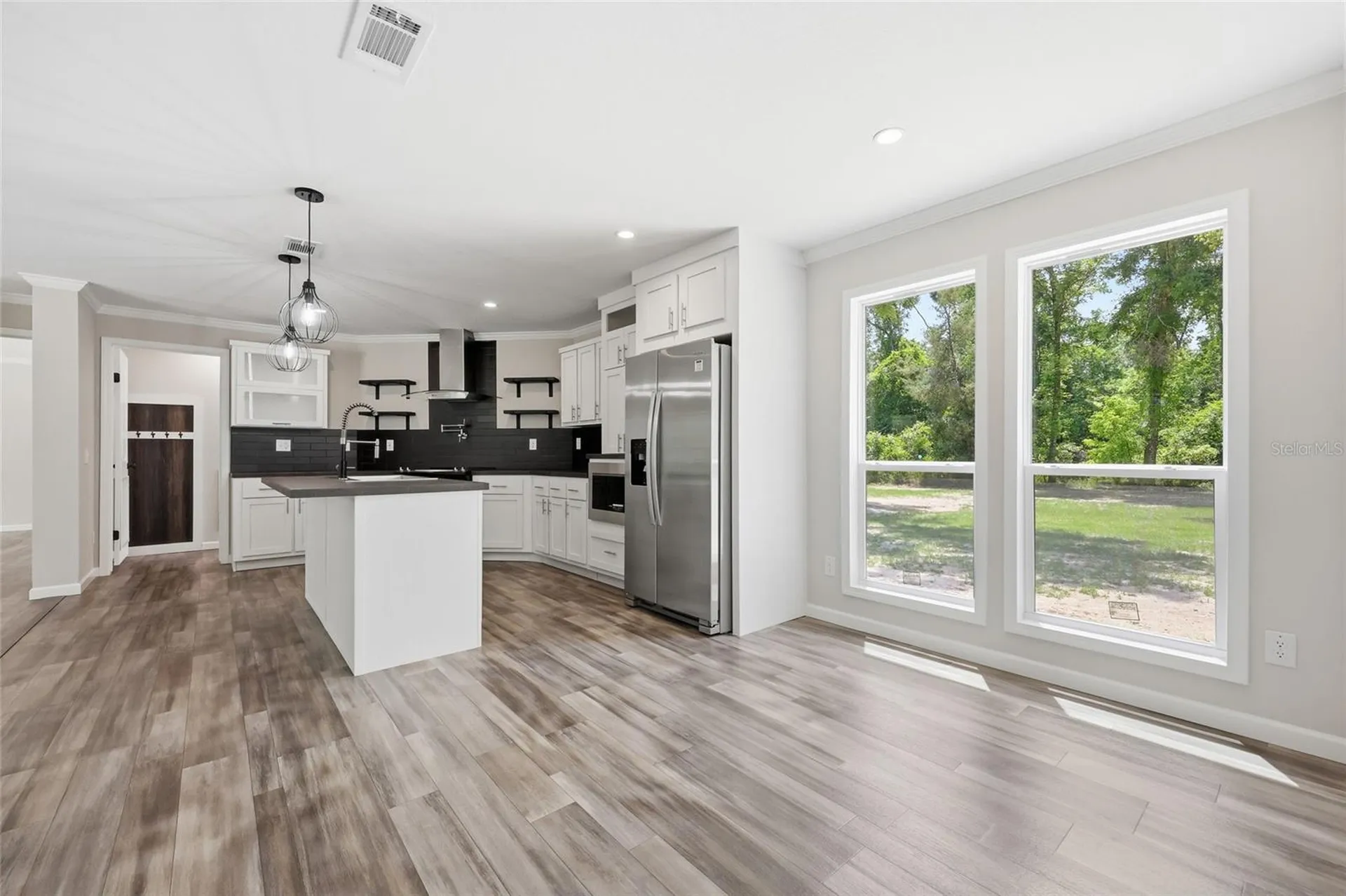 672 SW Newark Drive Fort White FL 32038