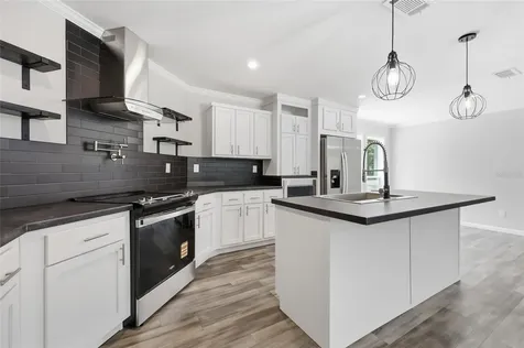 672 SW Newark Drive Fort White FL 32038