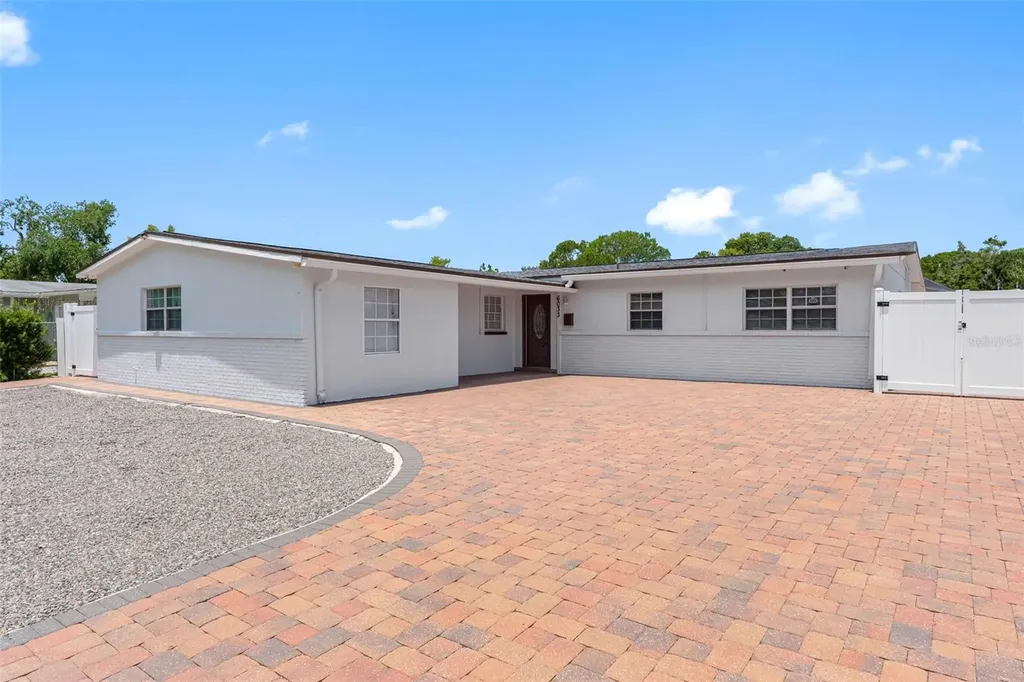 6033 Ambassador Drive Tampa FL 33615