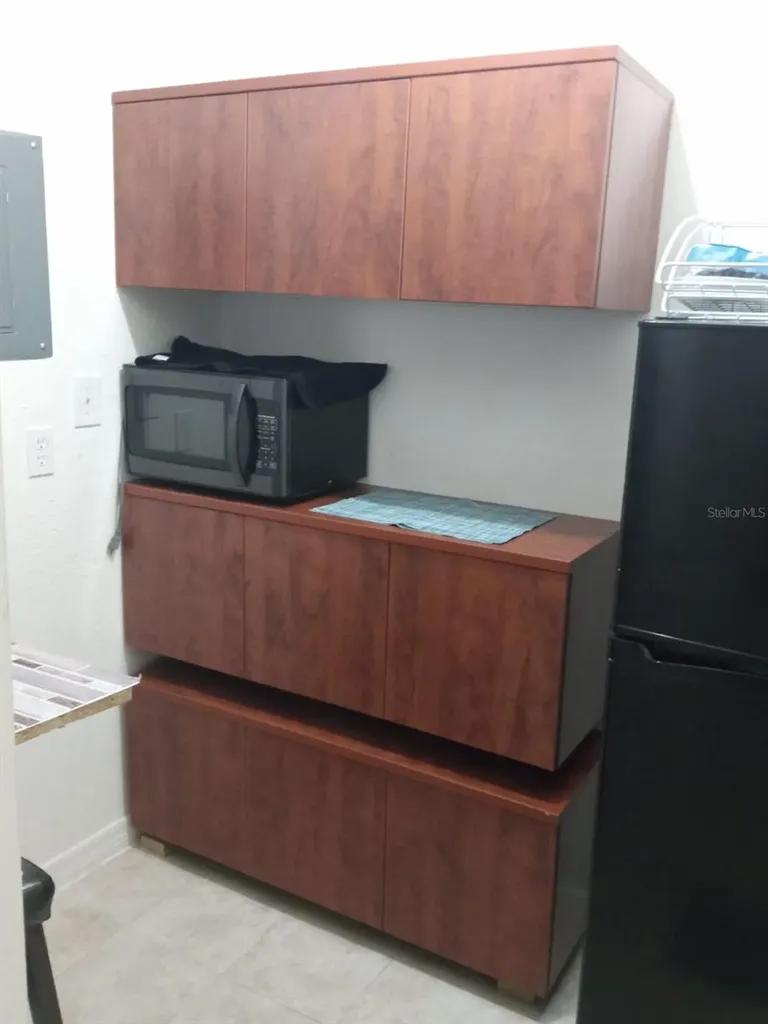 6033 Ambassador Drive Tampa FL 33615