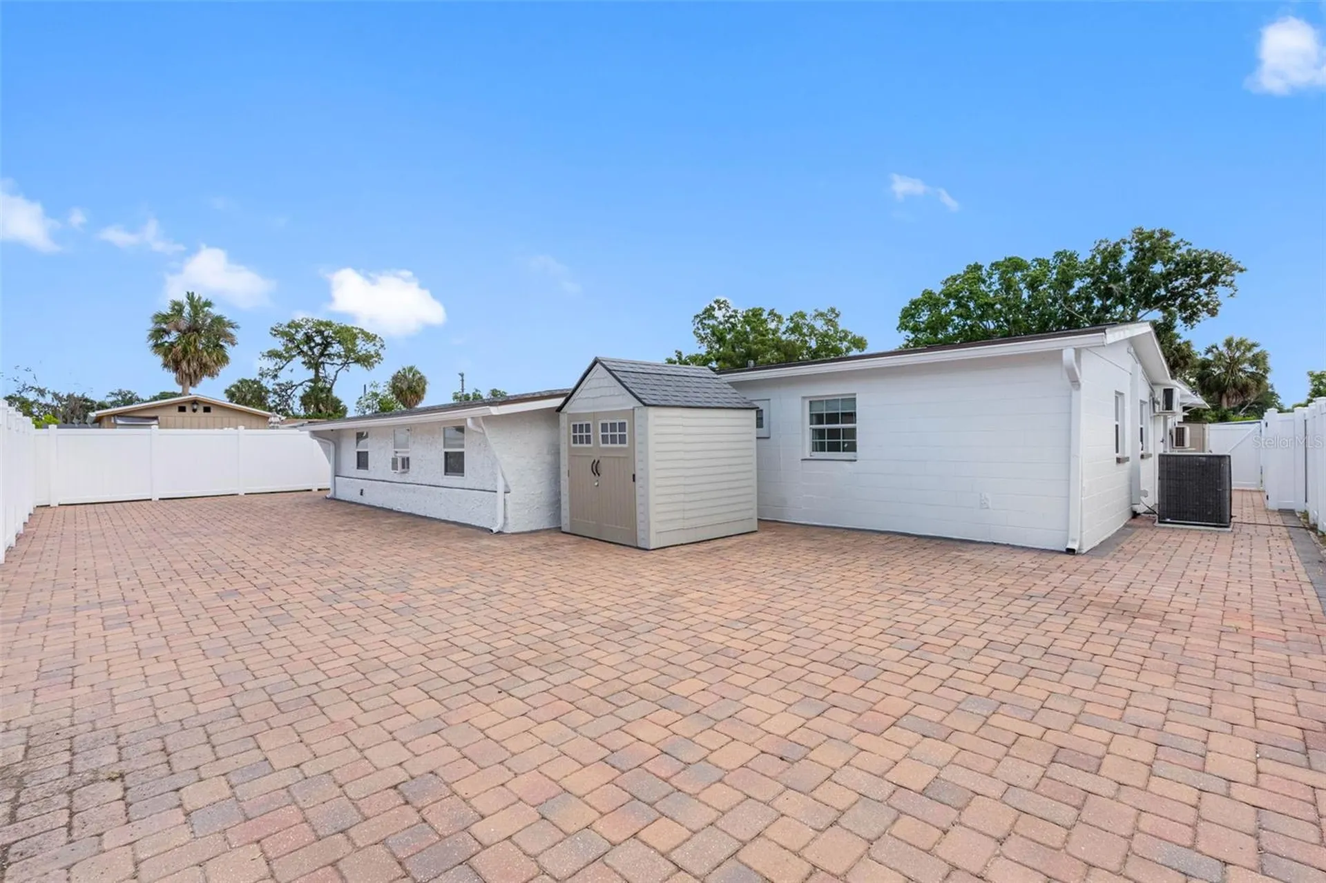 6033 Ambassador Drive Tampa FL 33615