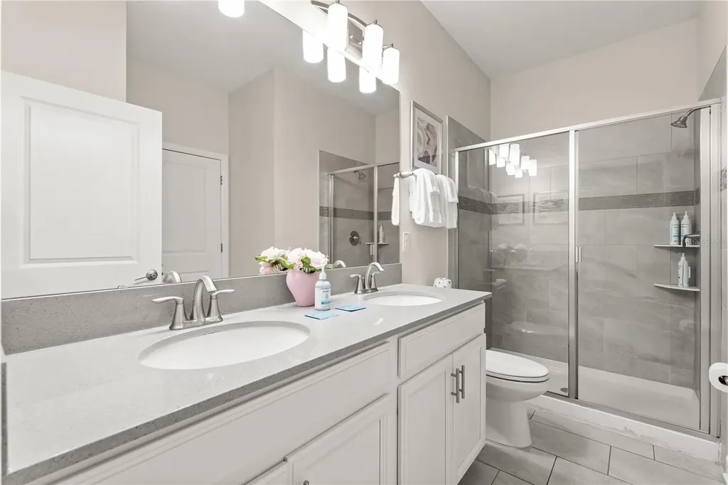 1592 Maidstone Court Davenport FL 33896