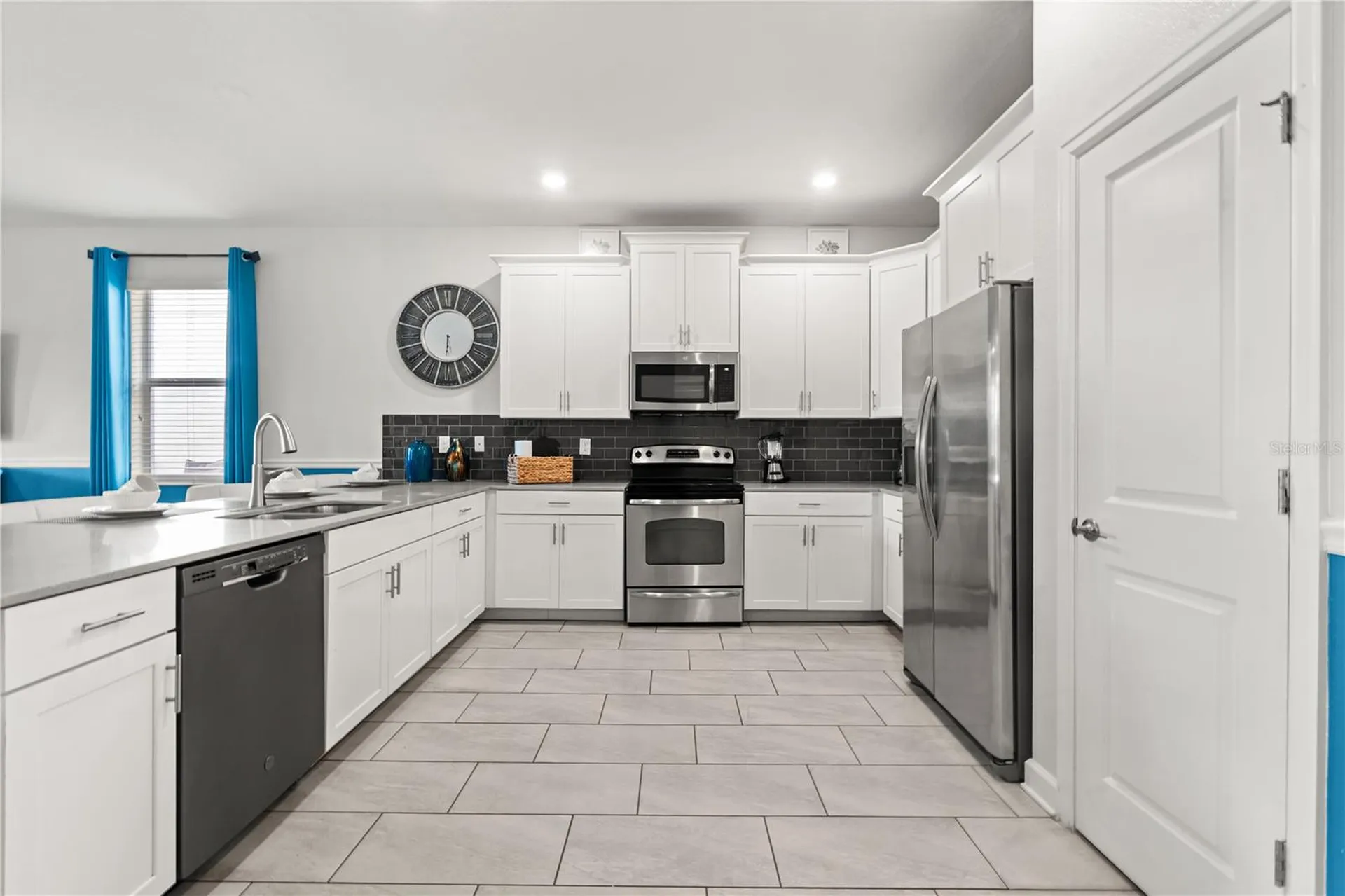 1592 Maidstone Court Davenport FL 33896