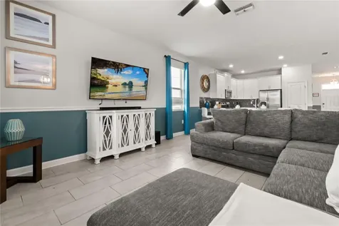 1592 Maidstone Court Davenport FL 33896