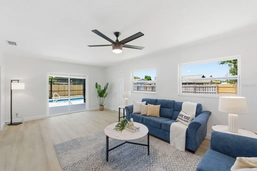 4760 Seville Drive Sarasota FL 34235
