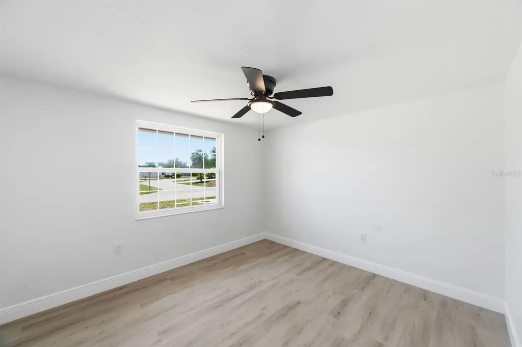 4760 Seville Drive Sarasota FL 34235