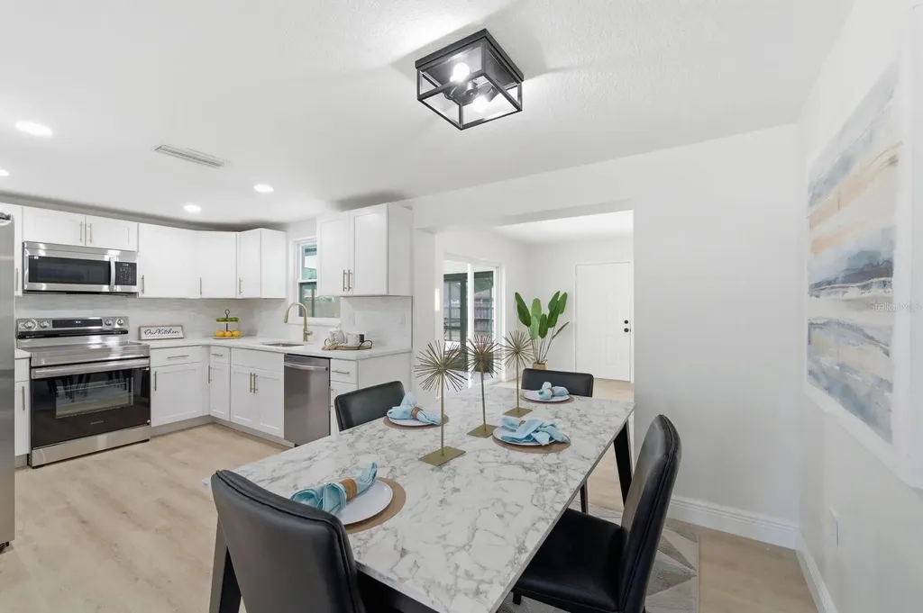 4760 Seville Drive Sarasota FL 34235