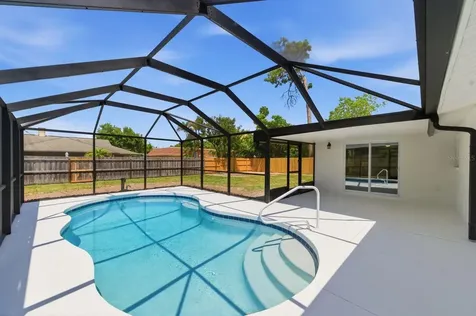 4760 Seville Drive Sarasota FL 34235