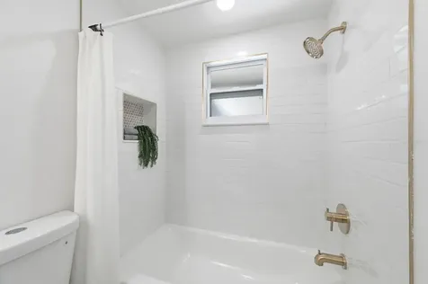 4760 Seville Drive Sarasota FL 34235