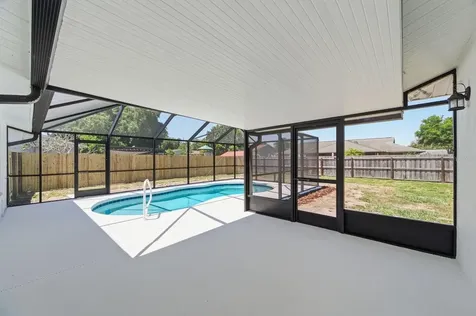 4760 Seville Drive Sarasota FL 34235