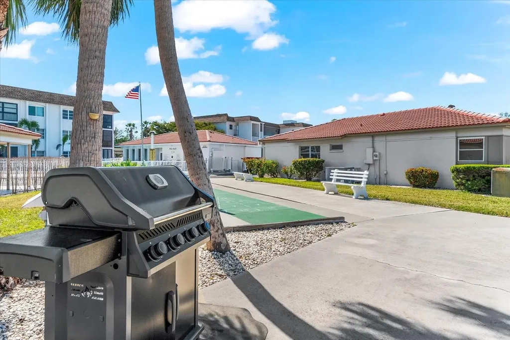 116 Vista Hermosa Circle Sarasota FL 34242