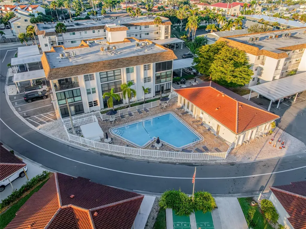 116 Vista Hermosa Circle Sarasota FL 34242