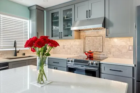 116 Vista Hermosa Circle Sarasota FL 34242