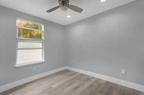 4521 Edgewater Drive Orlando FL 32804