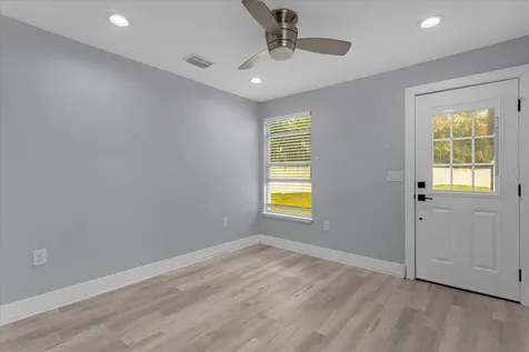 4521 Edgewater Drive Orlando FL 32804