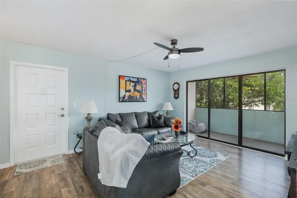 3166 Lake Pine Way S Tarpon Springs FL 34688