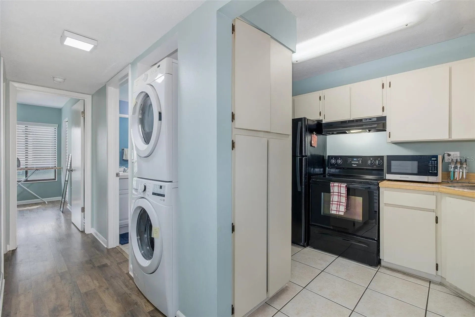 3166 Lake Pine Way S Tarpon Springs FL 34688