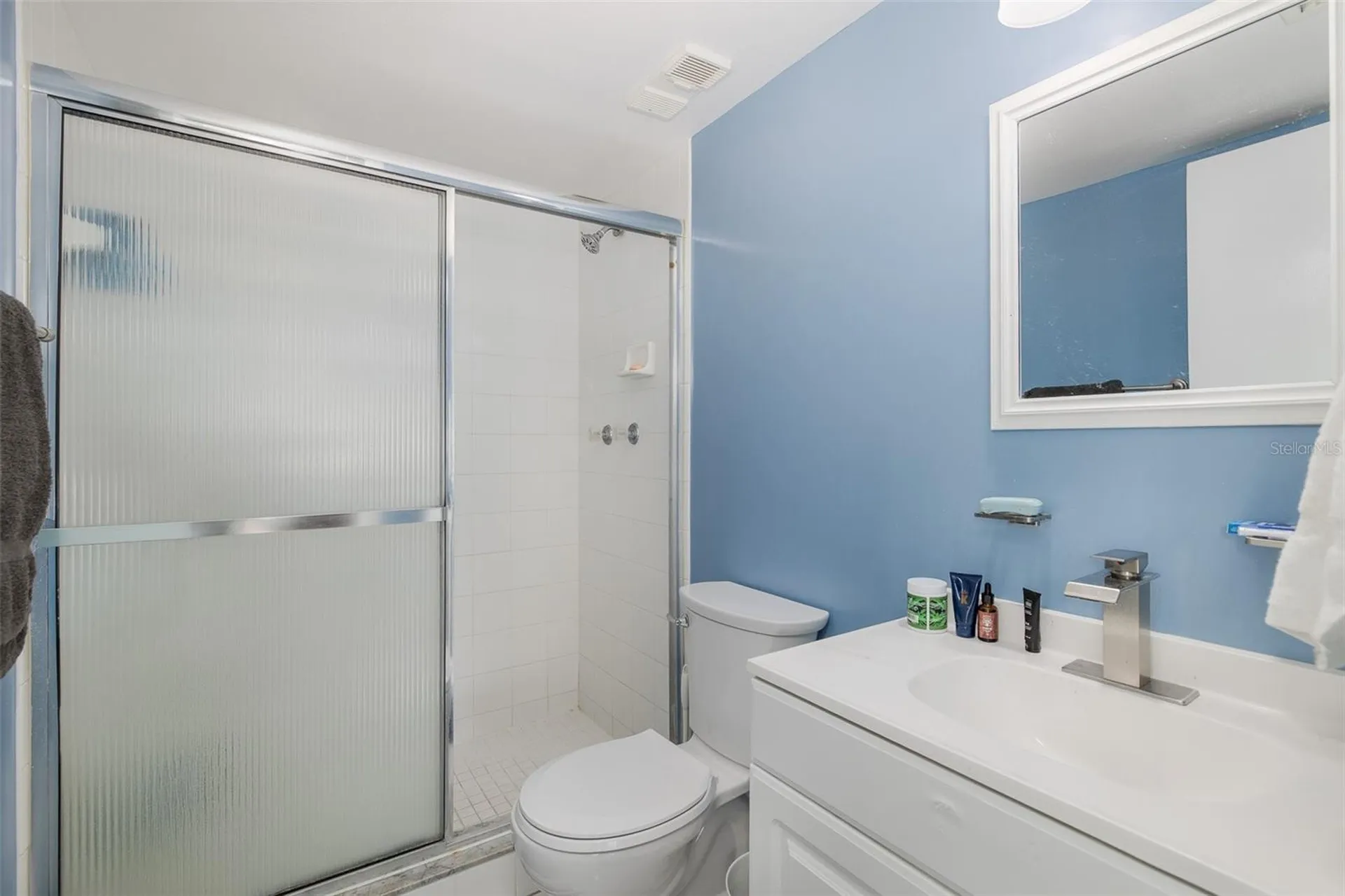 3166 Lake Pine Way S Tarpon Springs FL 34688