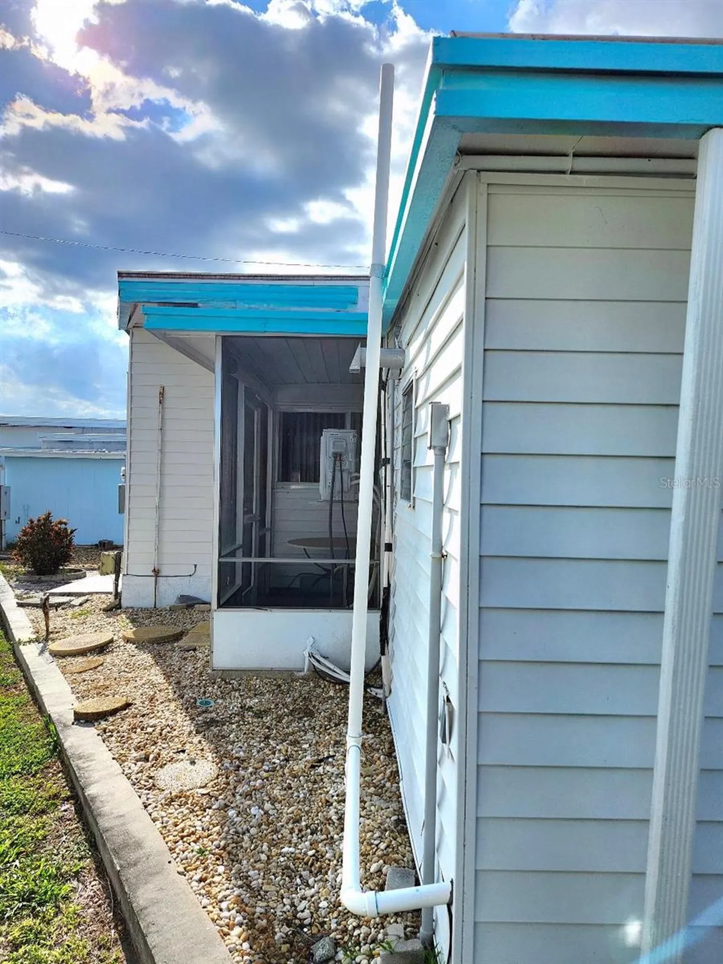 2018 Indiana Avenue Bradenton FL 34207