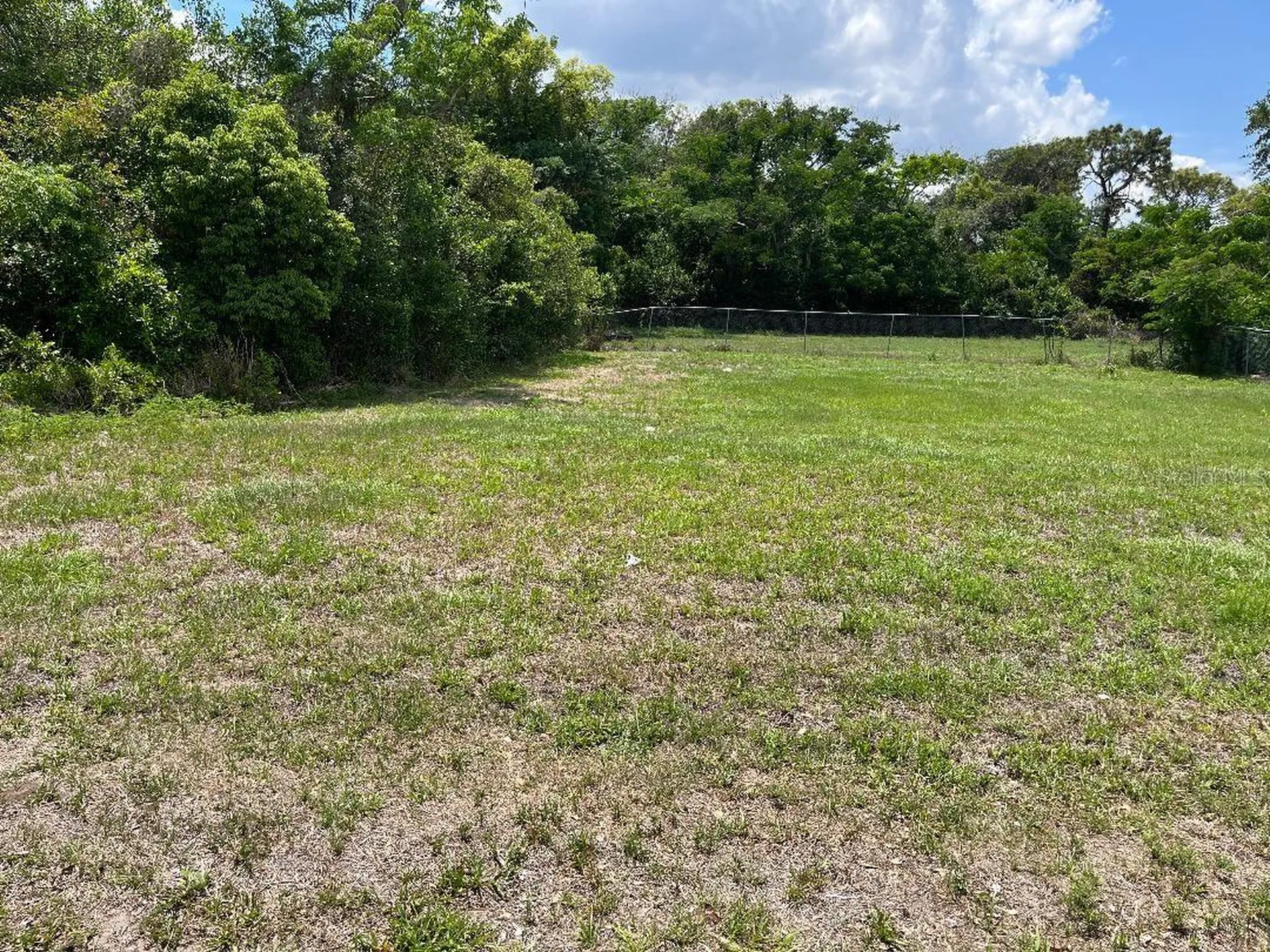1138 N Dean Road Orlando FL 32825