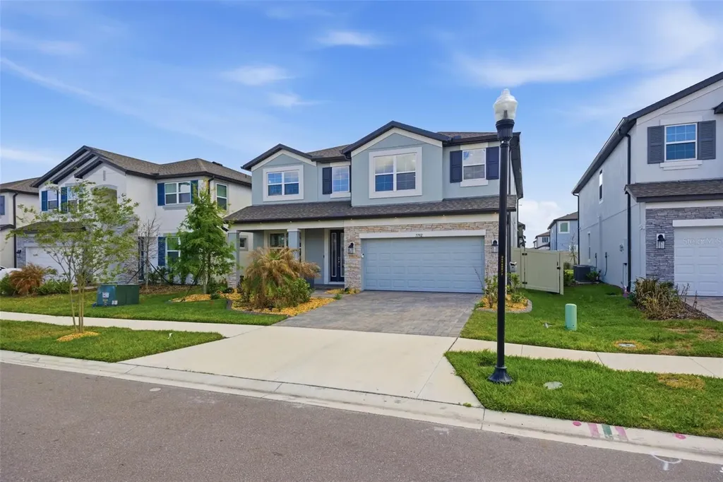 7792 Notched Pine Bend Wesley Chapel FL 33545