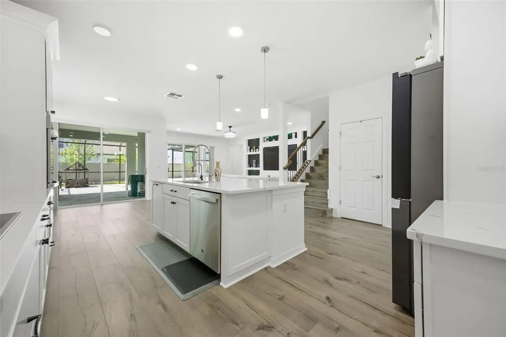 7792 Notched Pine Bend Wesley Chapel FL 33545