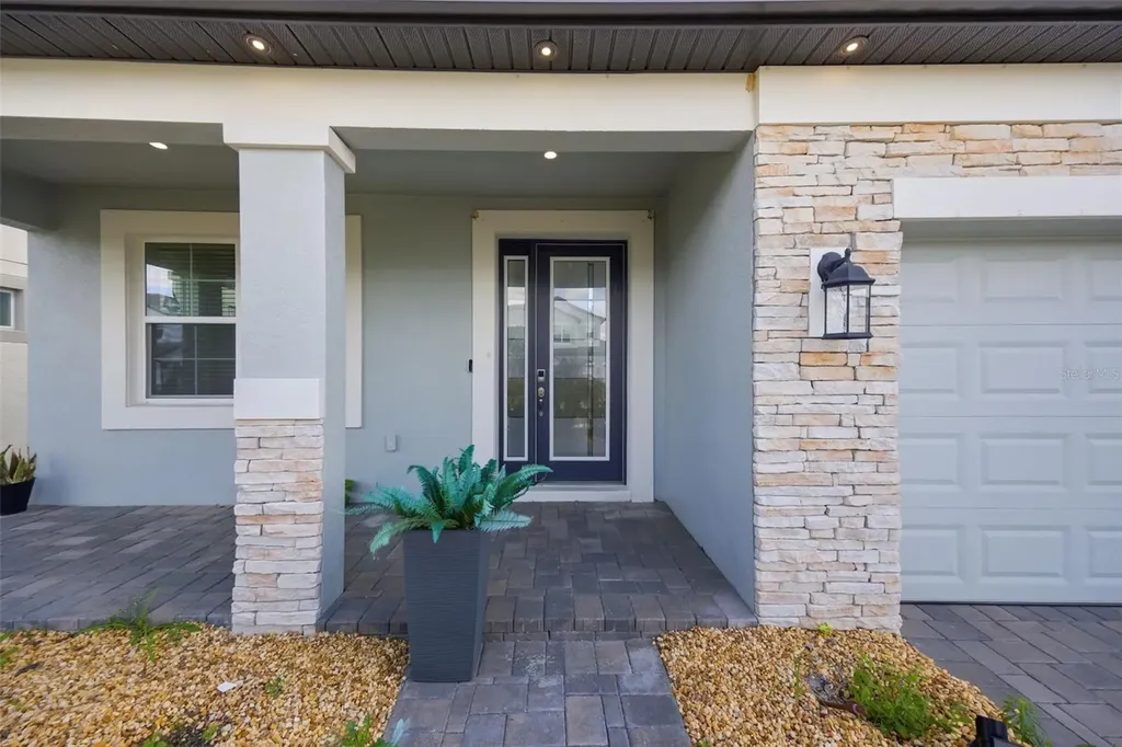 7792 Notched Pine Bend Wesley Chapel FL 33545