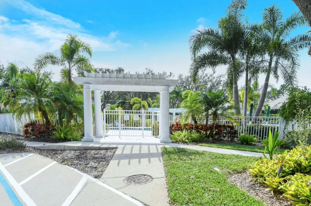 7823 Heritage Classic Court Lakewood Ranch FL 34202