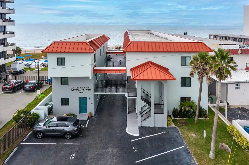 1404 N Atlantic Avenue Daytona Beach FL 32118