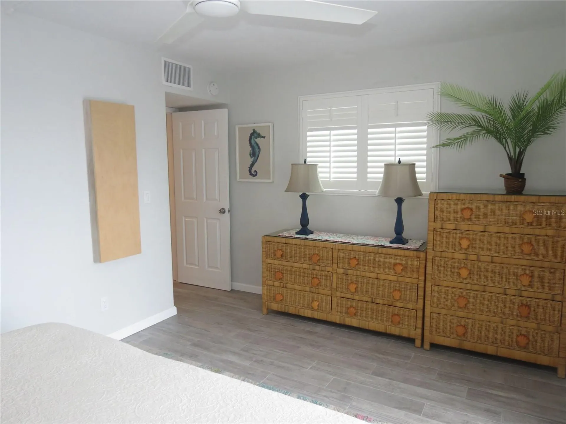 1404 N Atlantic Avenue Daytona Beach FL 32118