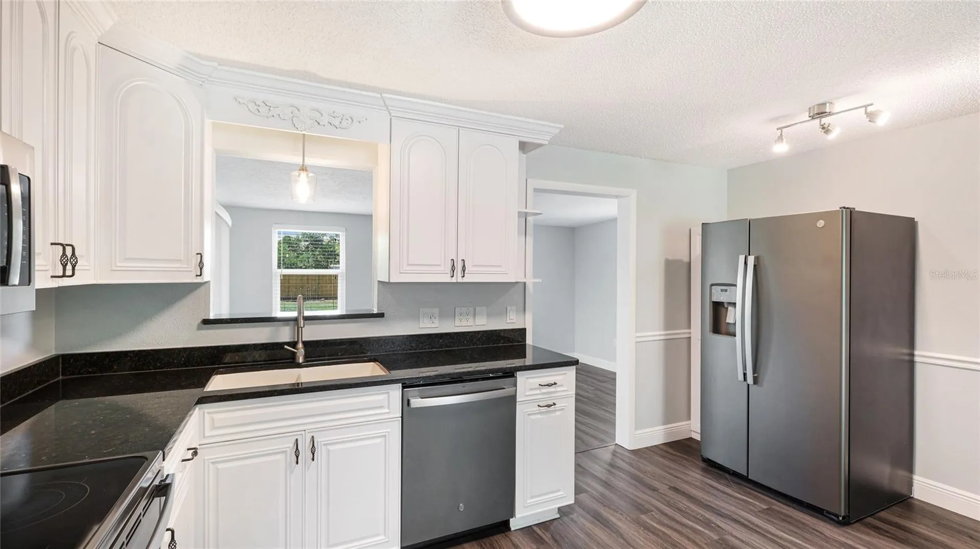 2237 Lockwood Meadows Circle Sarasota FL 34234