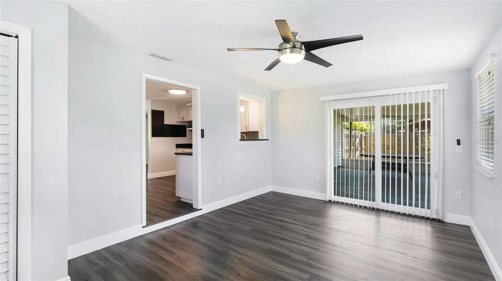 2237 Lockwood Meadows Circle Sarasota FL 34234