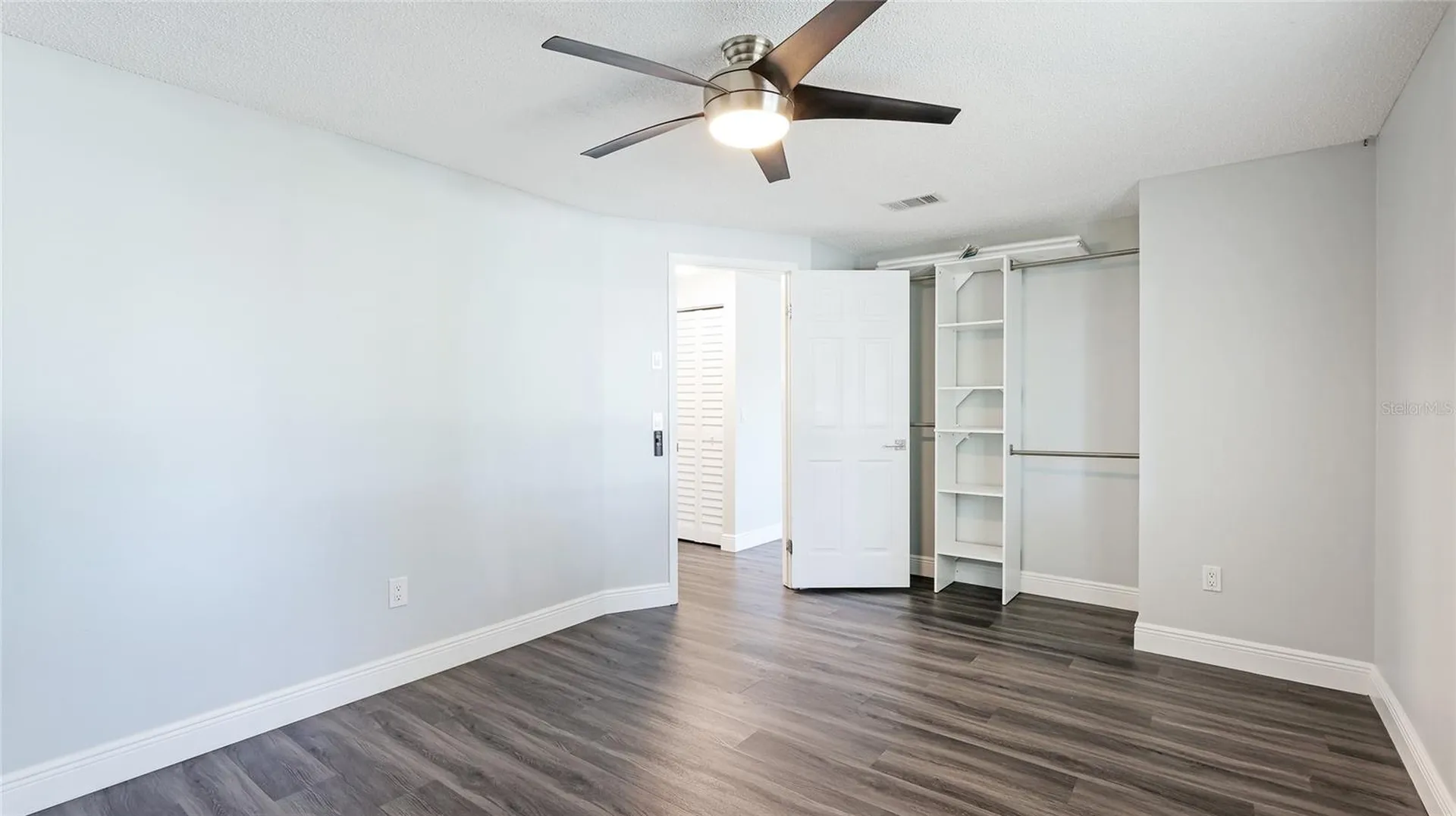2237 Lockwood Meadows Circle Sarasota FL 34234
