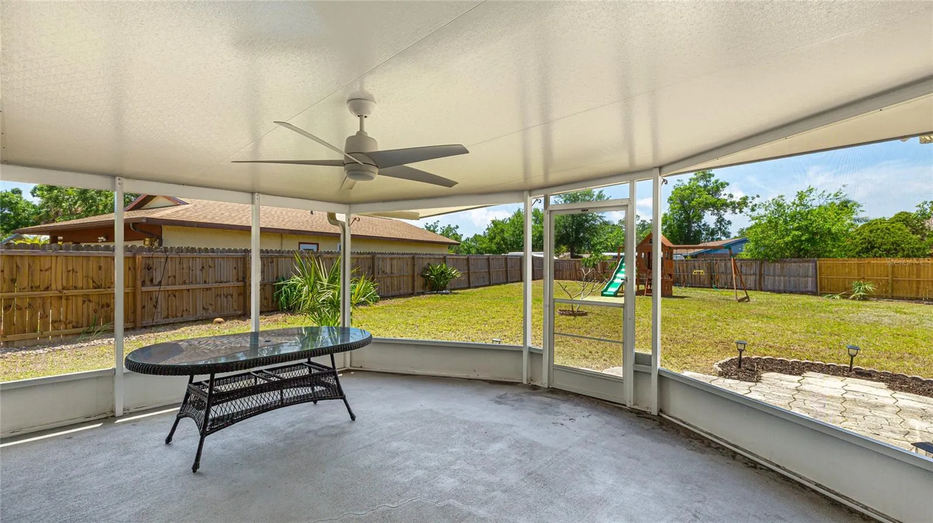 2237 Lockwood Meadows Circle Sarasota FL 34234