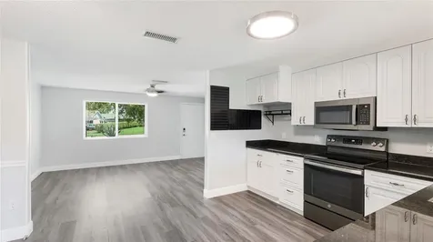 2237 Lockwood Meadows Circle Sarasota FL 34234