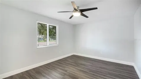 2237 Lockwood Meadows Circle Sarasota FL 34234