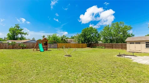2237 Lockwood Meadows Circle Sarasota FL 34234