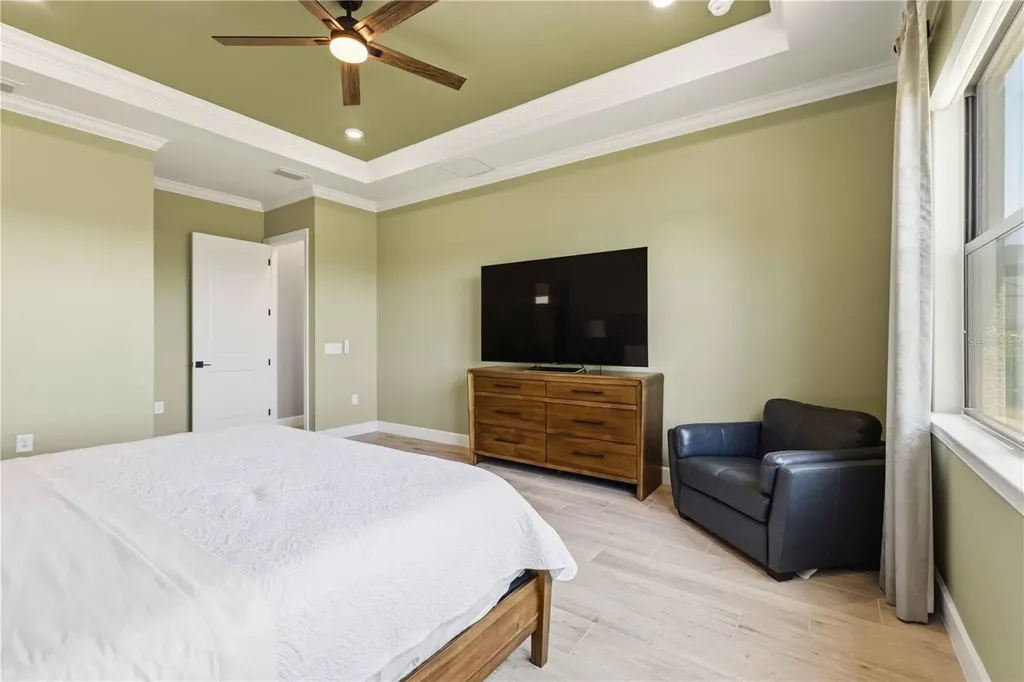 6075 Sawgrass Lake Court Nokomis FL 34275