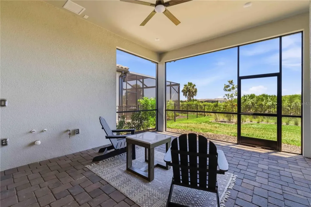 6075 Sawgrass Lake Court Nokomis FL 34275
