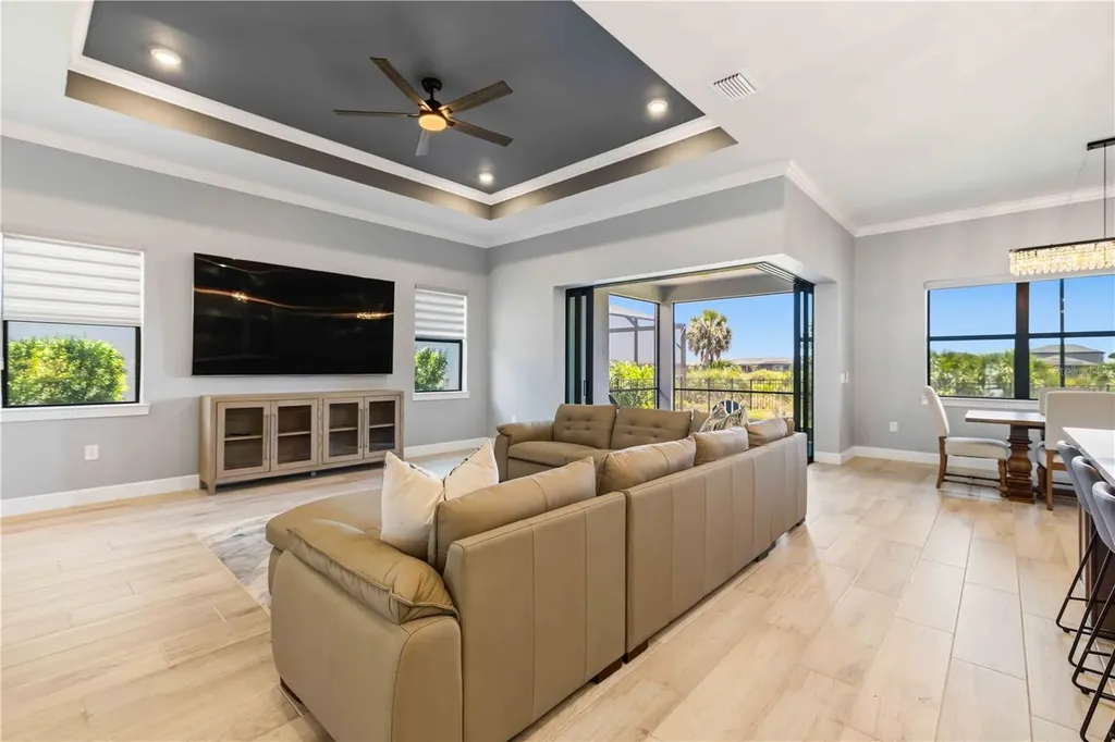 6075 Sawgrass Lake Court Nokomis FL 34275