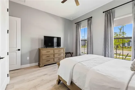 6075 Sawgrass Lake Court Nokomis FL 34275