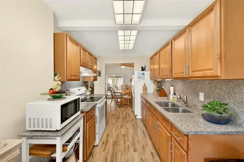 2064 Sunset Point Road Clearwater FL 33765