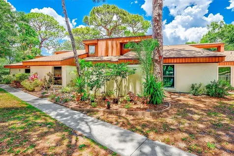 2064 Sunset Point Road Clearwater FL 33765