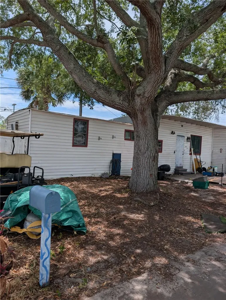 2561 Bermuda Street Clearwater FL 33763